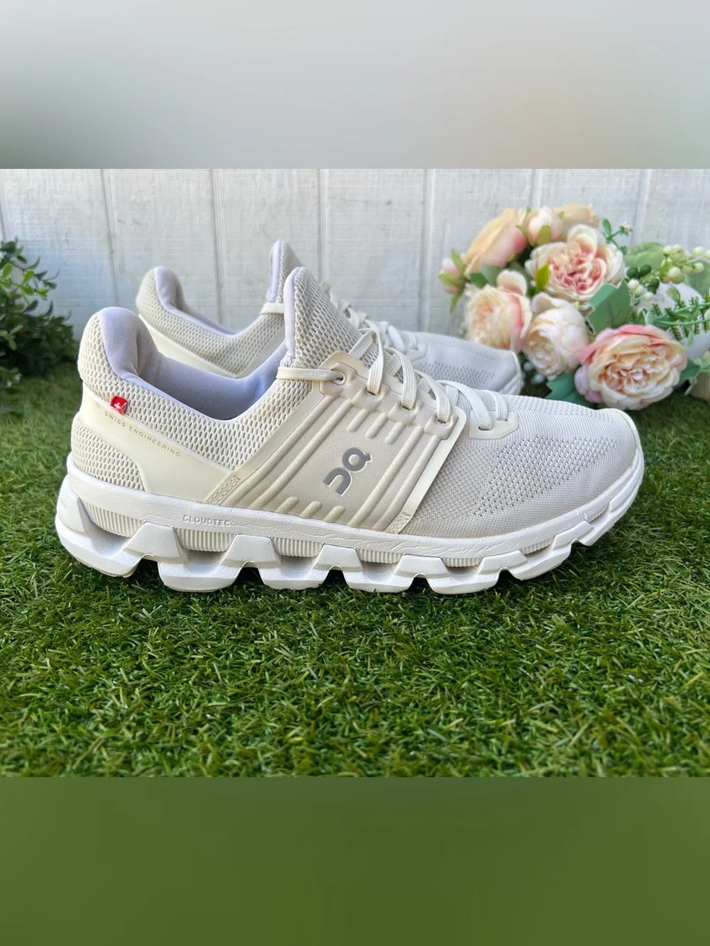 On Running Cloudswift 3 AD Sneakers white women size 9 preowned